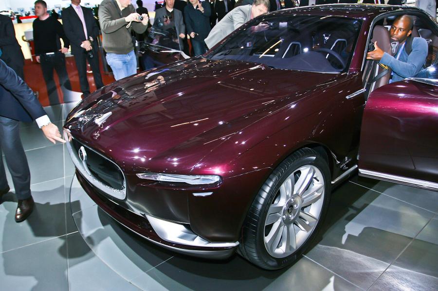  Jaguar B99 by Bertone 2011 года  (фото 30 из 40)